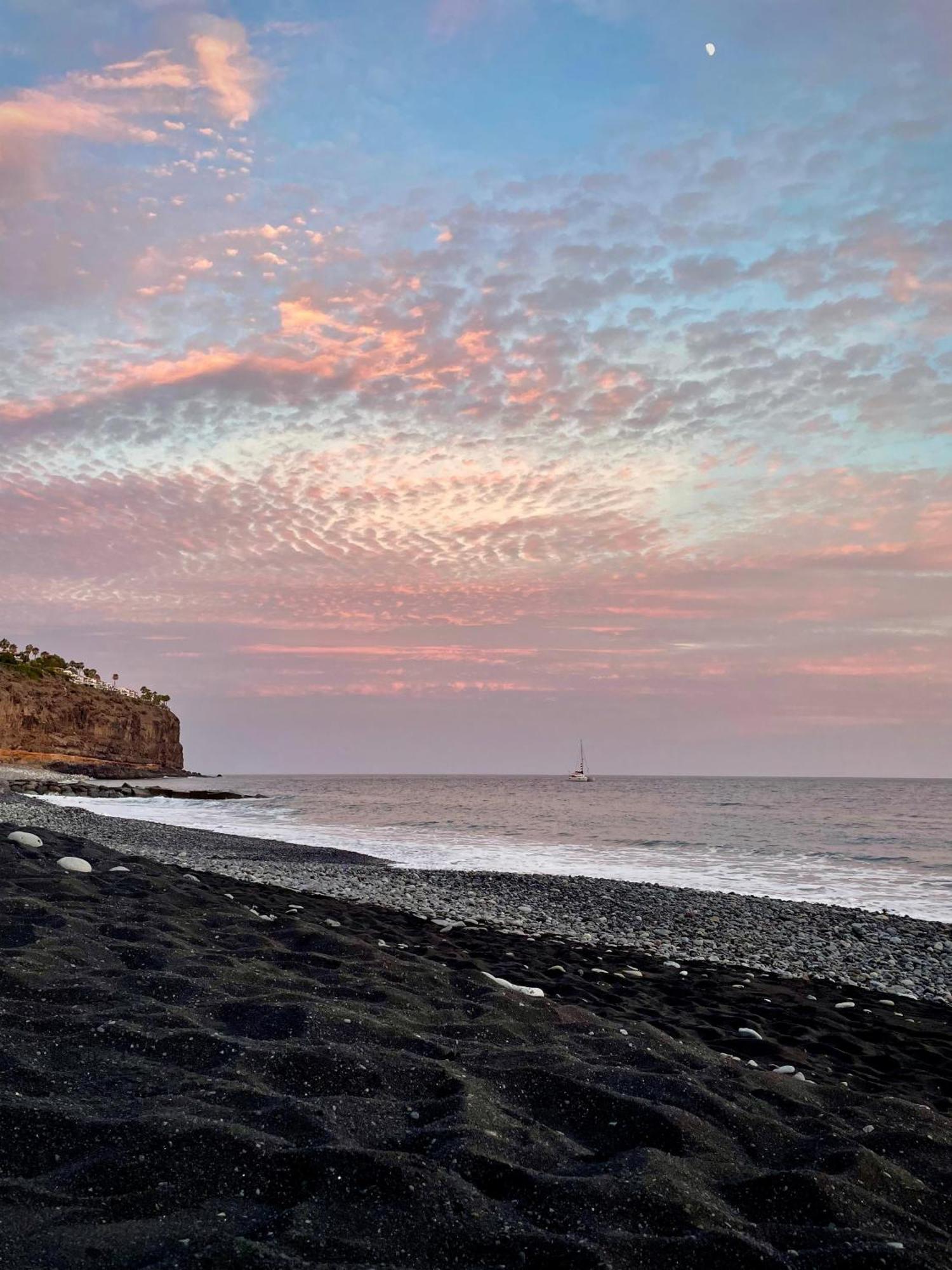 Amaore, Paz, Hogar Y Playa ปลายา เด ซานเตียโก ภายนอก รูปภาพ